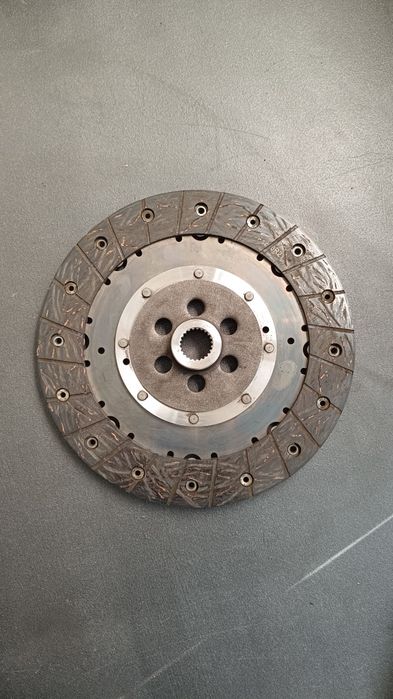 Комплект Зчеплення Valeo 837397
Комлект зчеплення з двомасовим