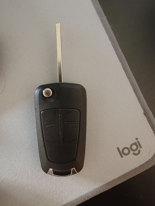 Carcaça chave FIAT ou Opel - Novas

Entrego em mãos em Vale de Cambra,