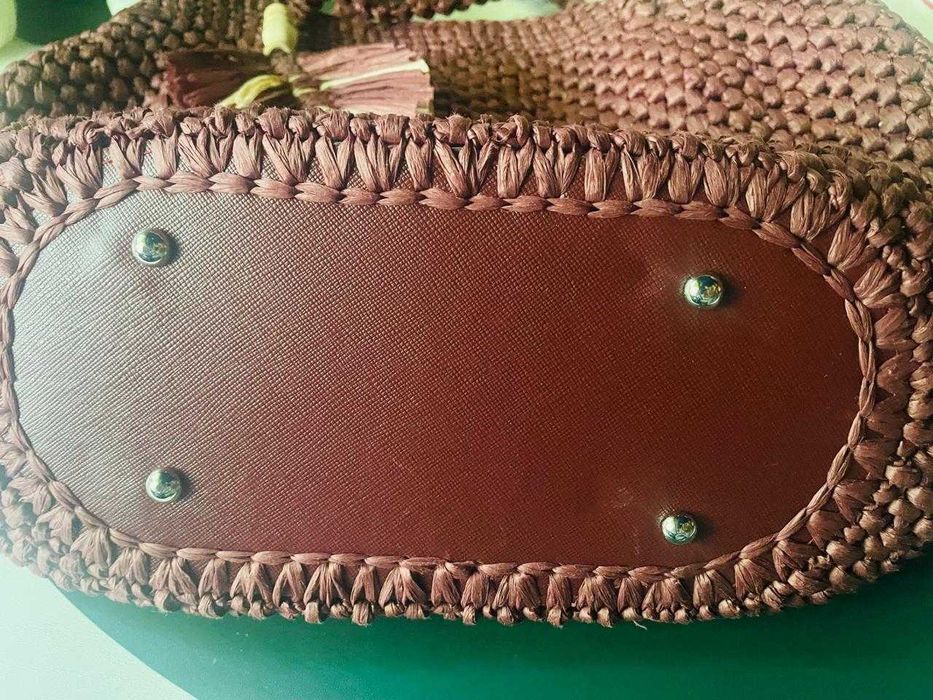 Сумка жіноча містка, плетена з рафії ( fibranatura raffia колір 116-03 какао)