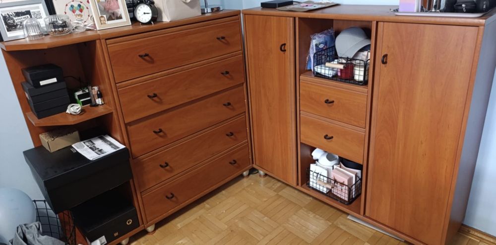 Meble do pokoju, komody