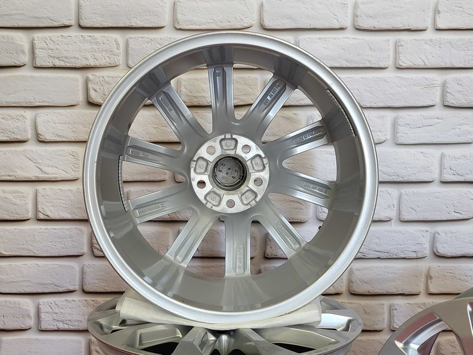Felgi Aluminiowe 4x Audi Q5 8MA601025Q EOM 7x18 ET34 66,6 5x112