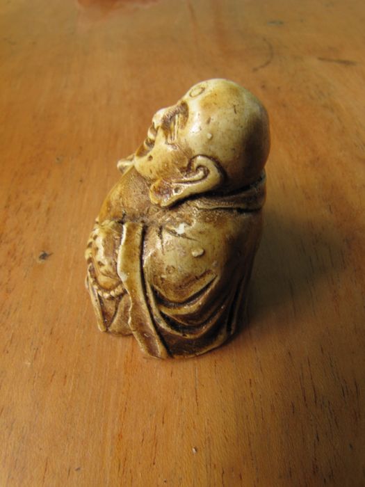 Фігурка Нецке продам