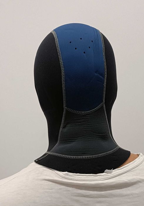 Capuz para mergulho e meias