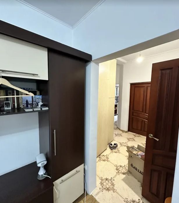 Продаж 3к квартири 72 кв. м на вул. Академіка Студинського