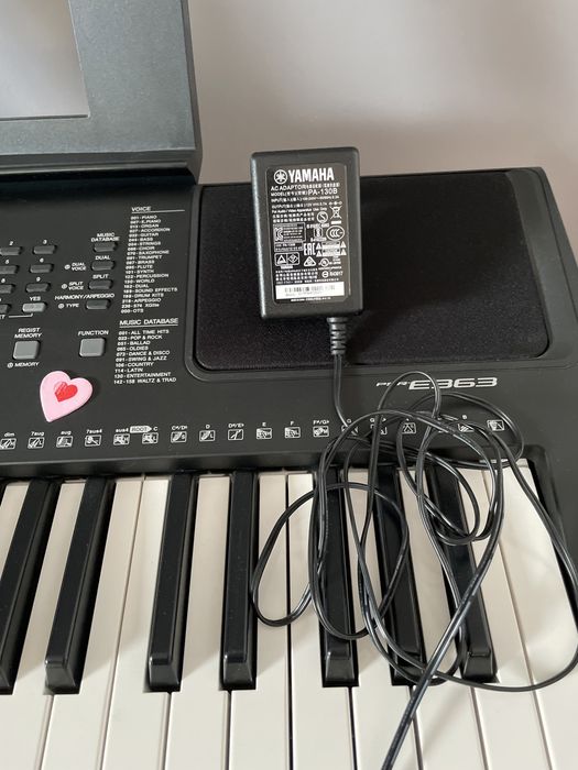 Keyboard Yamaha psr e363