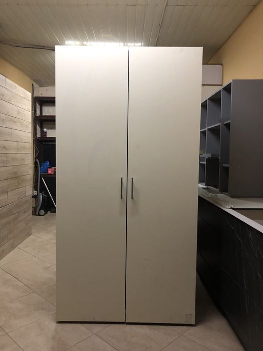 Продам шкаф новий !!