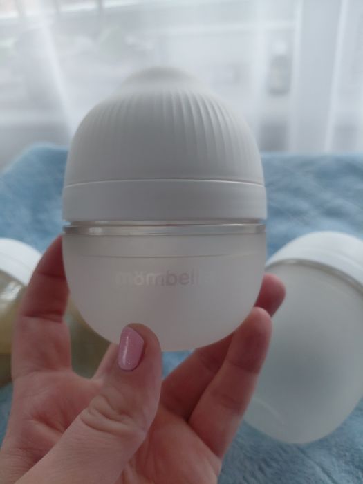 Butelki mombella 4 szt