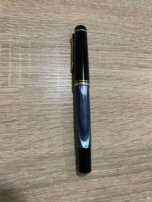 Чорнильна, перьевая ручка Pelikan M 200