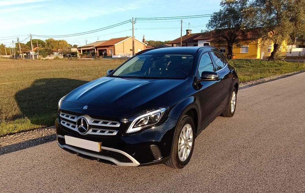 Mercedes GLA 180d Urban- Excelente estado