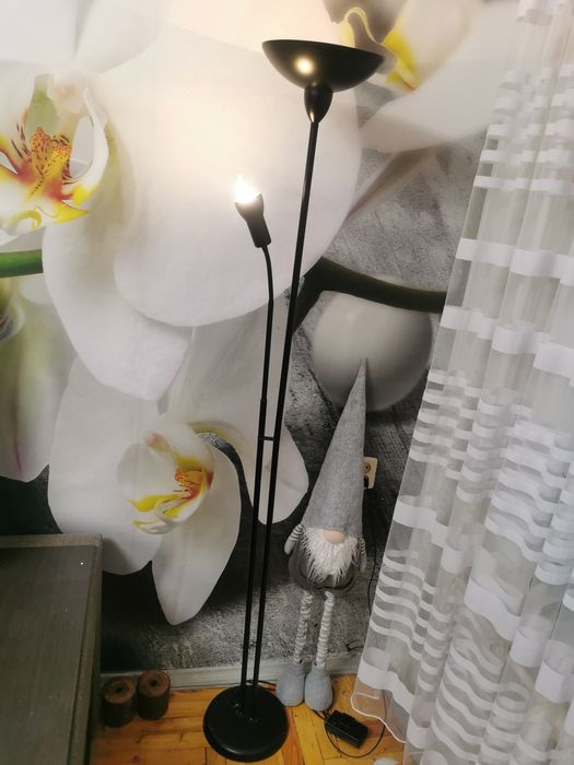 Продається  торшер