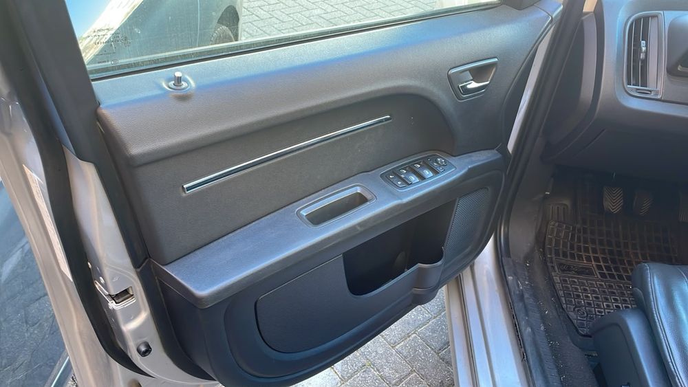 Dodge Journey 2.0. (2010)