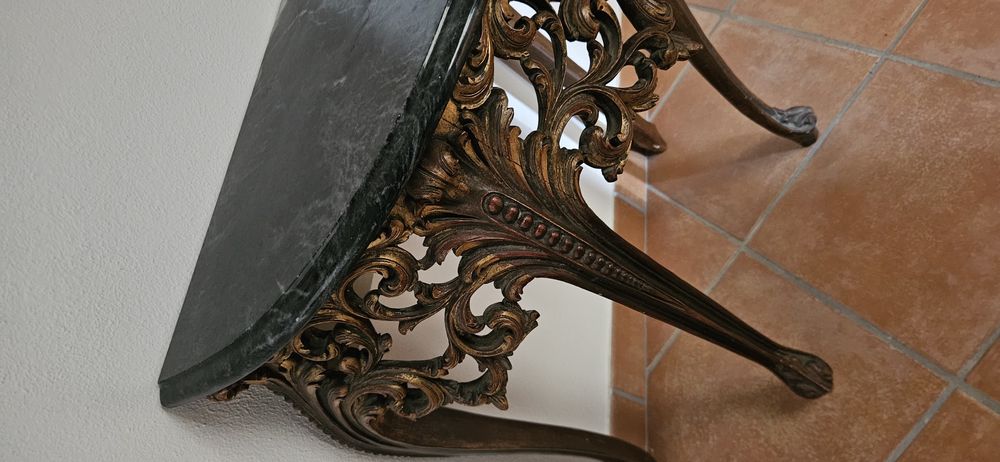 Conjunto de Consola/Credência de Entrada com Espelho e Tampo em Mármore estilo Rococó/Luís XV