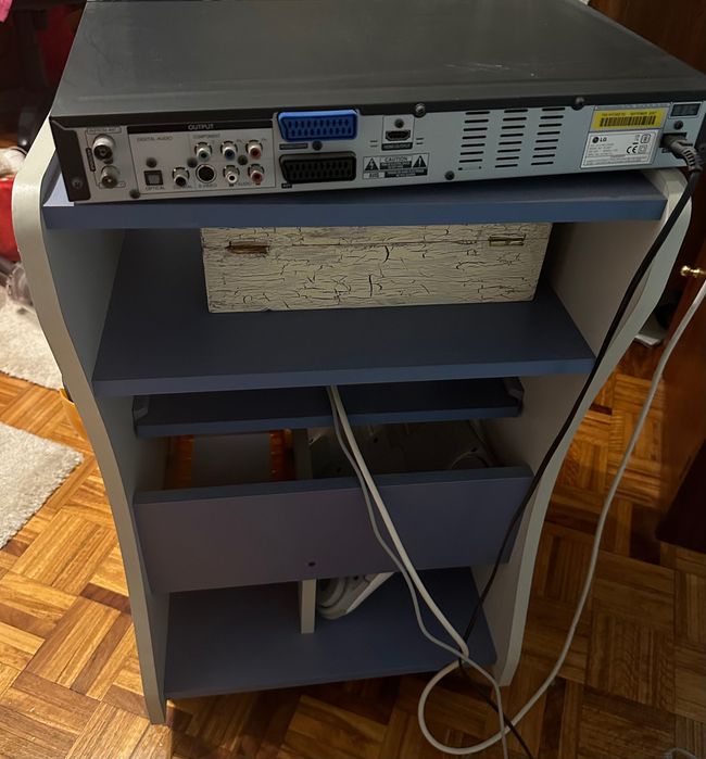 Móvel para TV e Videojogos