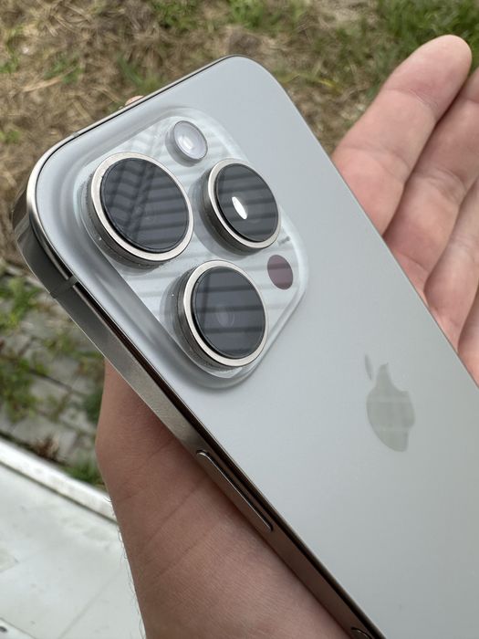 Iphone 16 pro jak Nowy faktura zobacz zamiana na  17 pro 18 pro