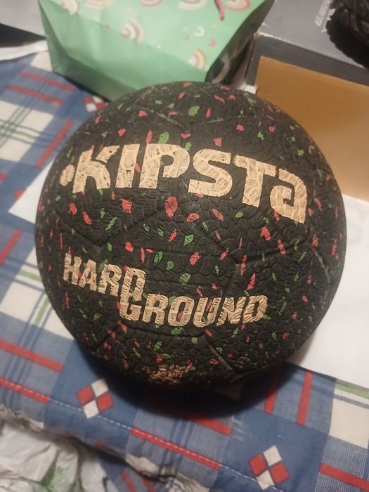 Bola da kispsta em bom estado