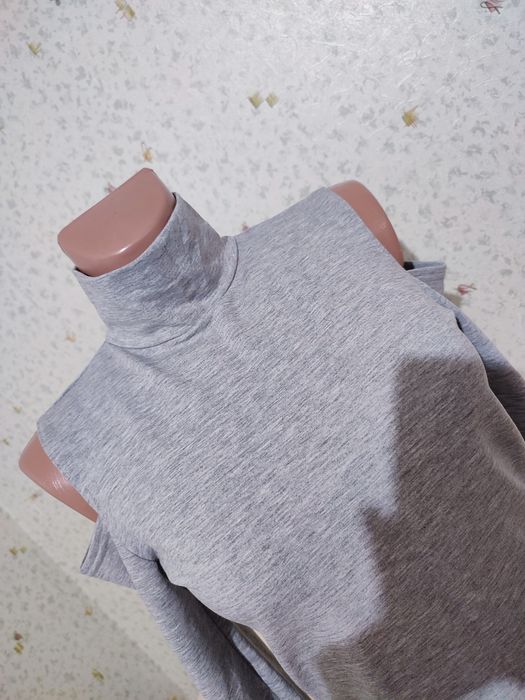 Продам платье весна осень женская S-44