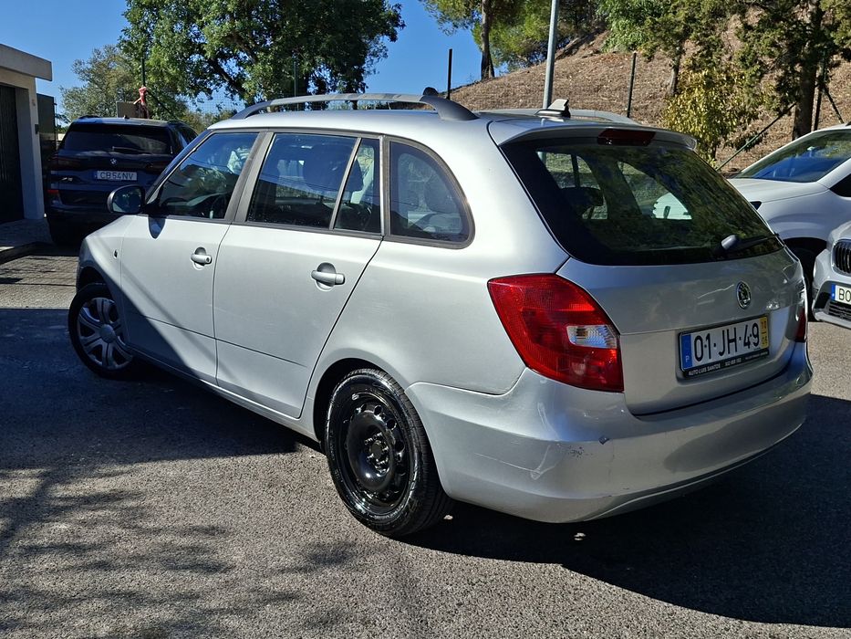 Skoda Fabia Break 1.2htpi com 196 500km's — photo 4