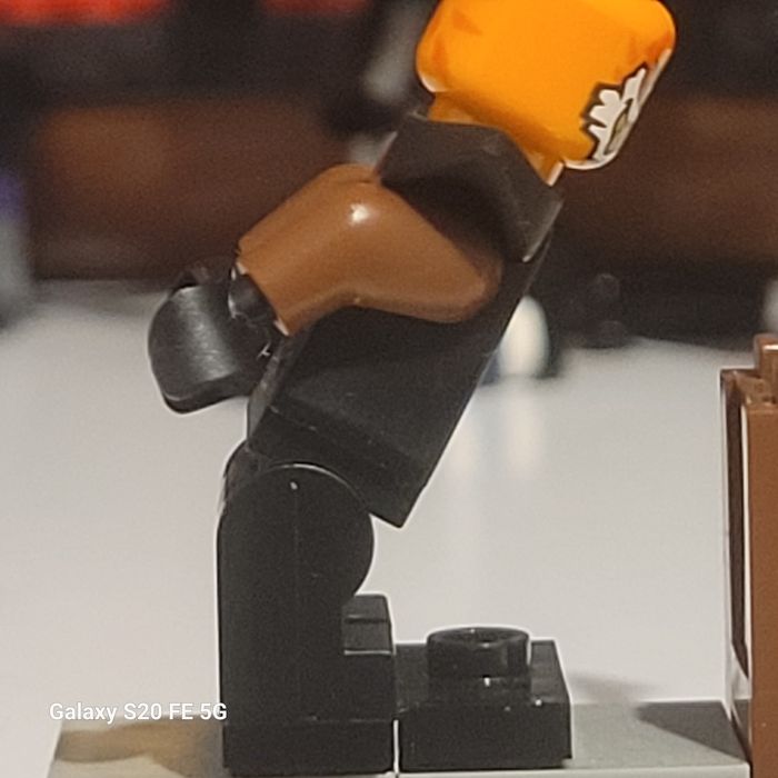 Lego ninjago figurka rox