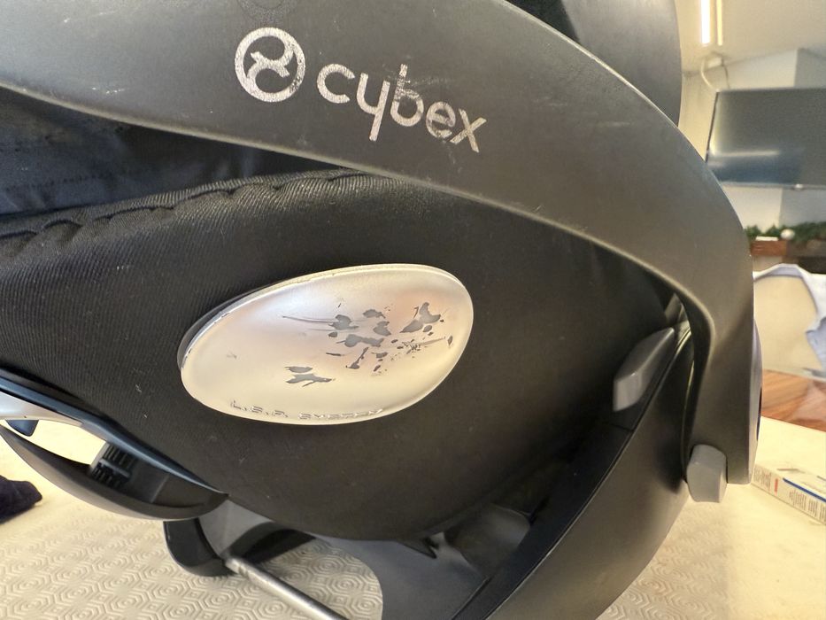 Cadeira Auto Cybex Cloud Q Platinum + Base Isofix
