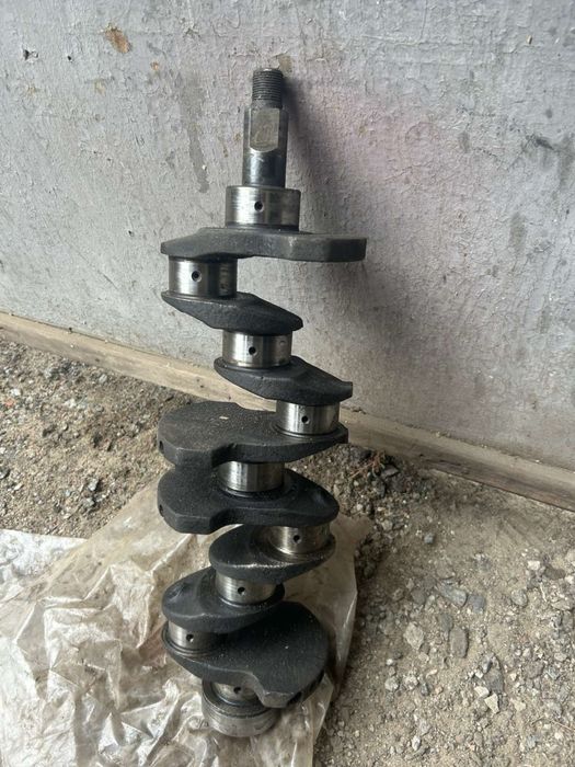 Колінвал двигуна ВАЗ 0,3