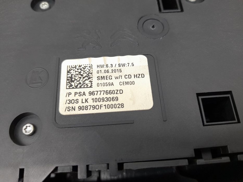 Manípulo do rádio PEUGEOT 308 SW II