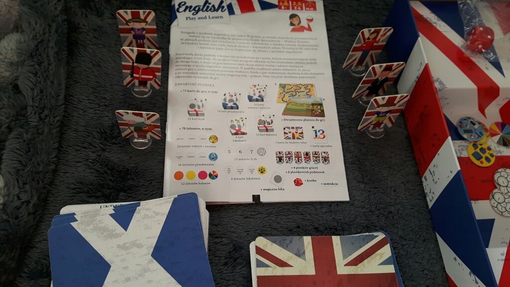 Gra planszowa English Play and Learn Trefl. Gratis książka