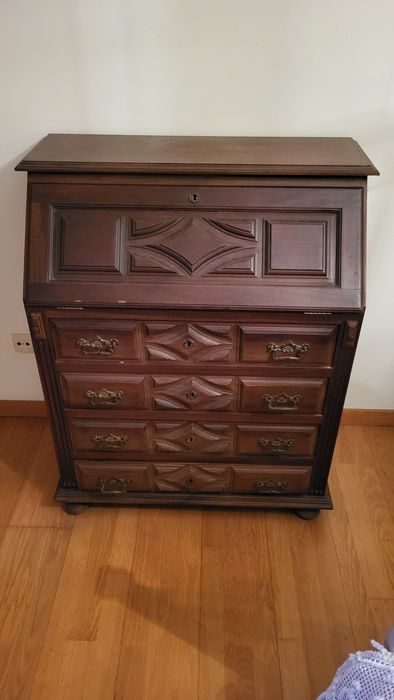 Cómoda / Secretária de trabalho ou estudo