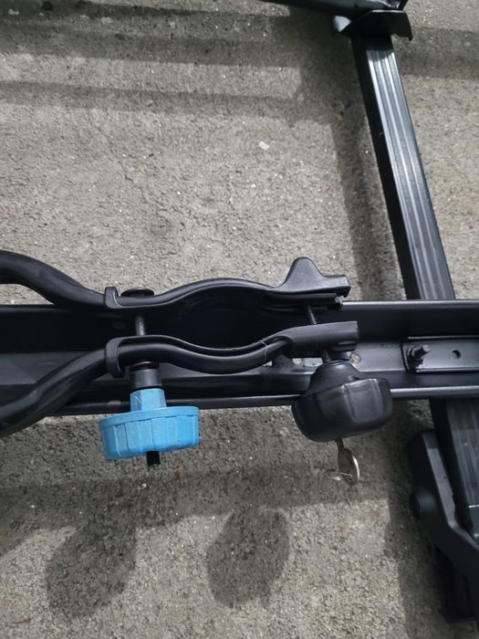 Barras de tejadilho  + suportes de bicicleta