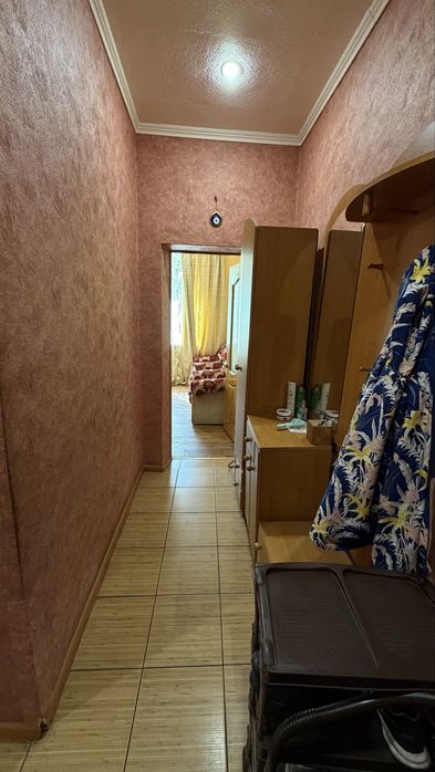 Продам 2-х комнатную квартиру ( Днепрострой)