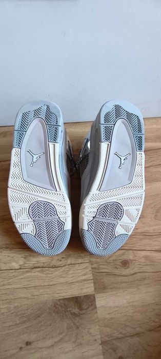 Buty A'Jordan Szare r.40