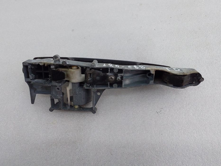 Puxador porta trás direito PEUGEOT 207 (WA_, WC_)