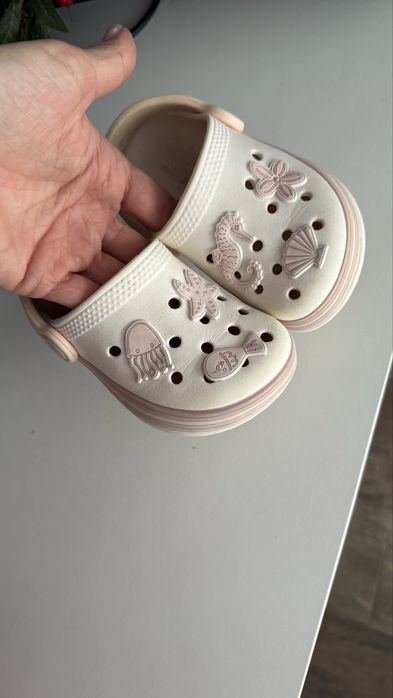 Крокси next 6 . 23 розмір