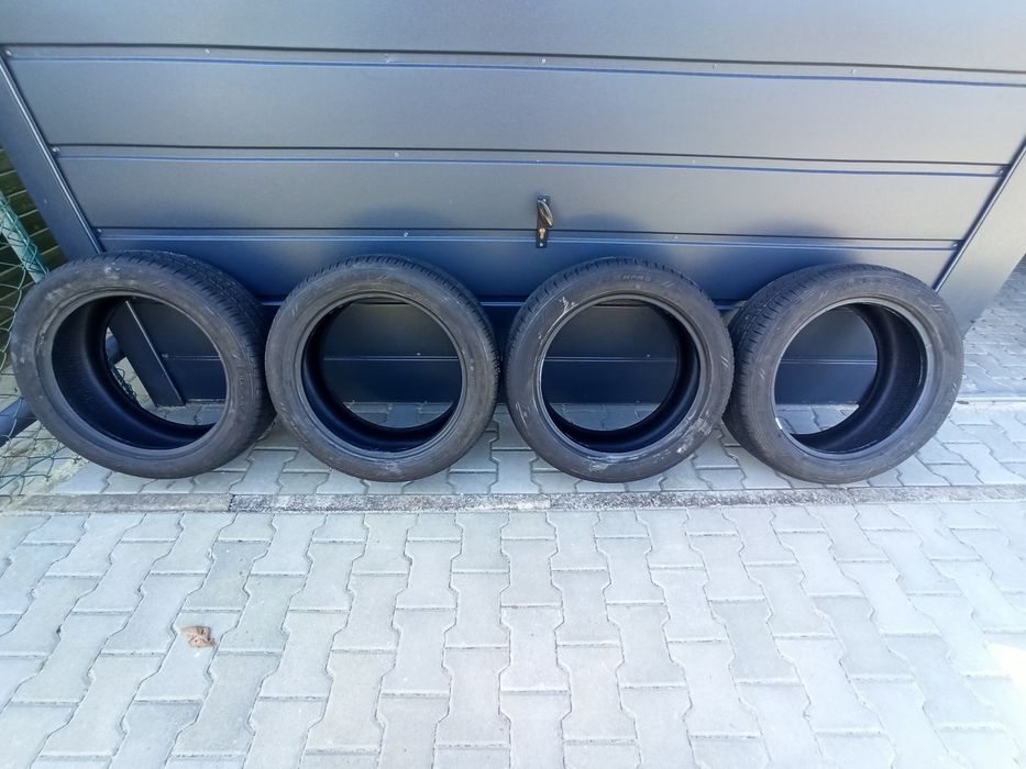 Całoroczne 235/50/R18 Maxxis Bravo 97V
