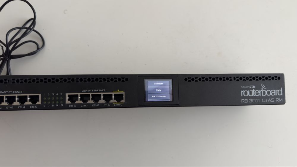 MikroTik routerboard RB 3011 Ui AS-RM