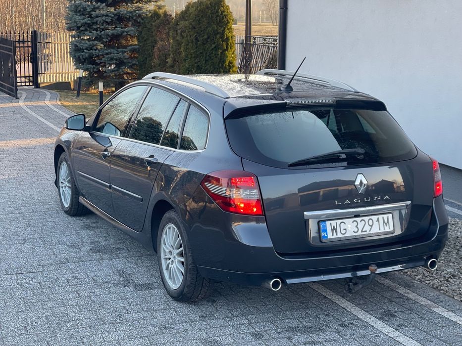 Renault Laguna 2.0 dci 130km, mały przebieg, doczepiany hak