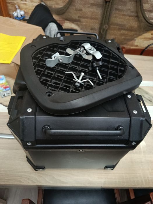 Vendo TOPCASE usado como novo