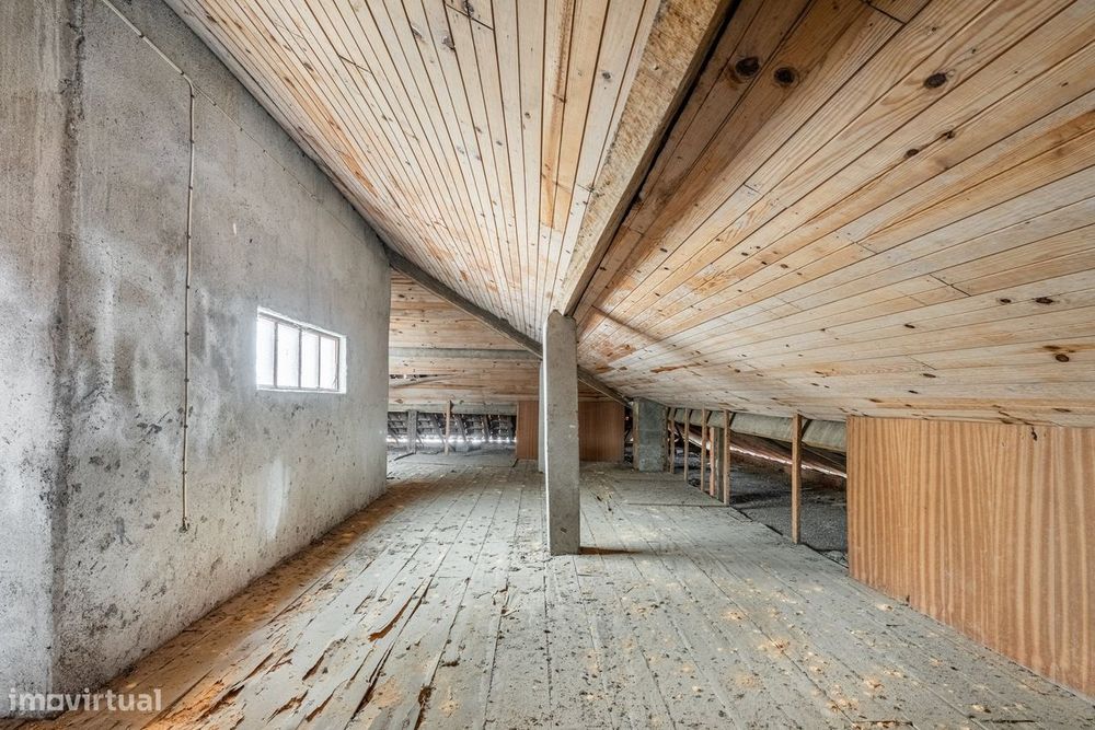 Sotão para venda em Chaves