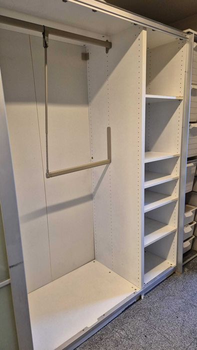 Roupeiro Ikea Pax