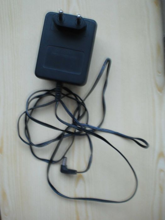 Ładowarka RAPID CHARGER do akumulatorków,PowerBase,na 2 lub 4,zasilacz