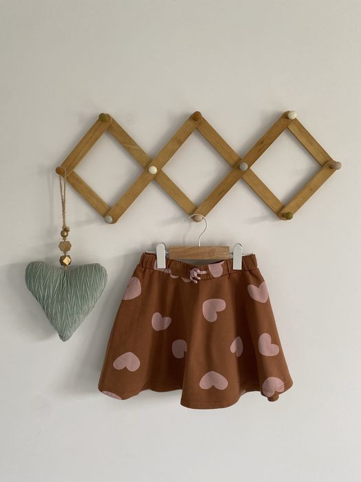 Spódnica kappahl 110/116 w serca brązowo pudrowy róż