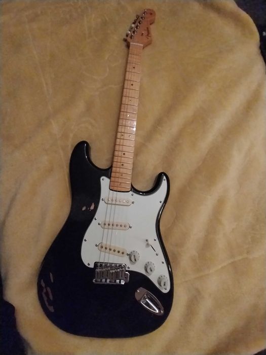 Strat / Stratocaster / Partcaster