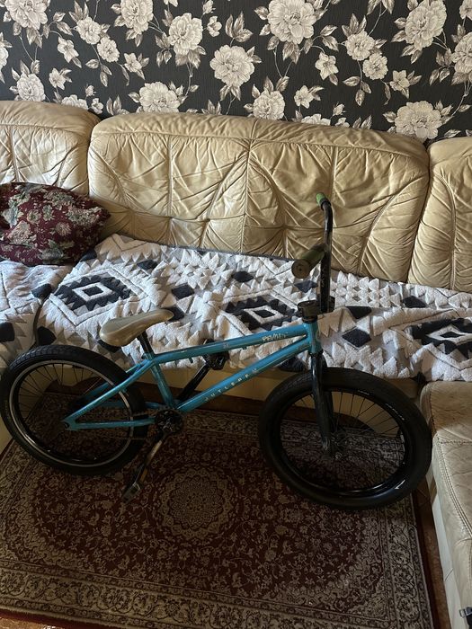 Велосипед bmx.
