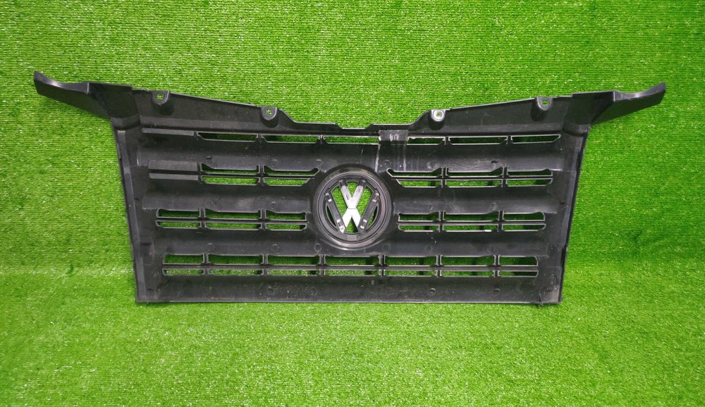 Atrapa Gril Grill Znaczek Volkswagen Crafter 2006-