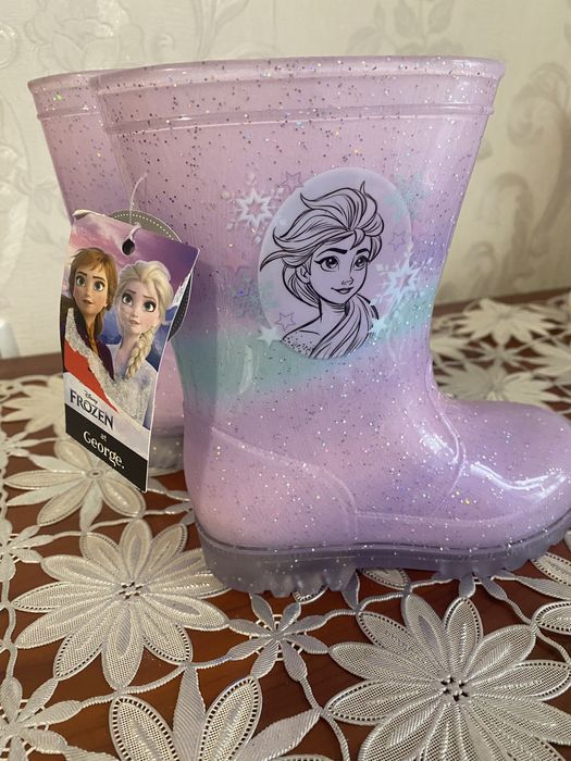 Резиновые сапоги Эльза 22 р с подсветкой на подошве