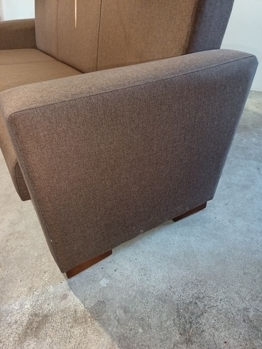 Sofá cama 3 lugares impecável