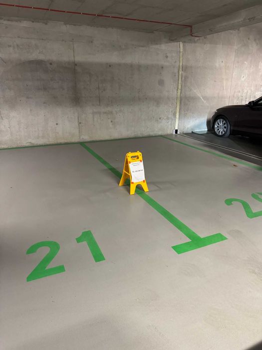 Sprzedam Miejsce parkingowe / garaż Chorzów Kościuszki osiedle