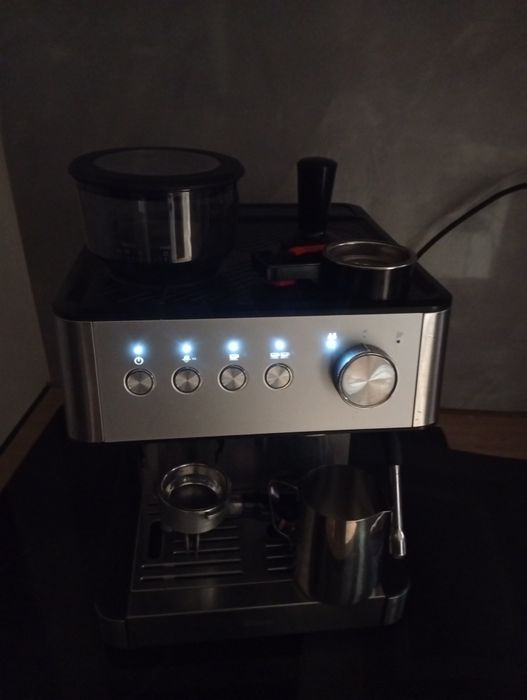 Máquina de café de grãos