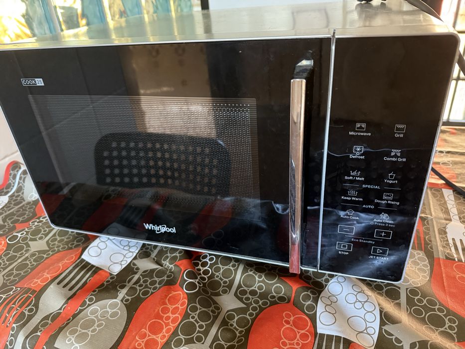 Micro Ondas Whirlpool MWP 253 SB com Grill