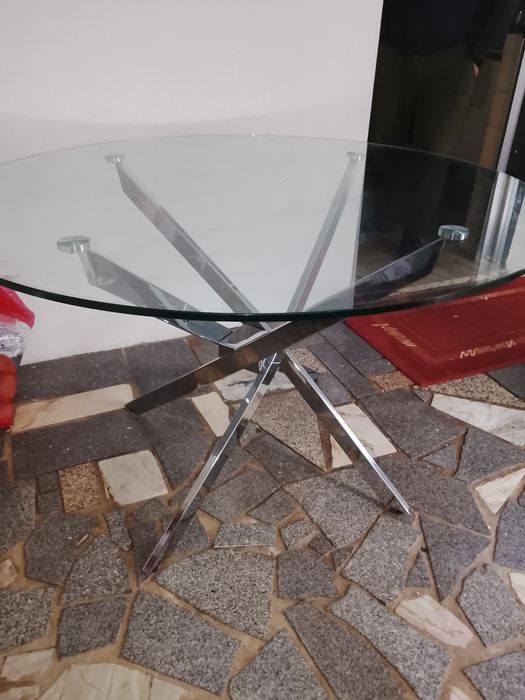 Mesa de vidro semi nova