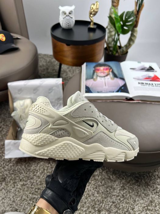 Жіночі кросівки найк хуарачі Nike Air Huarache Beige [36-41]